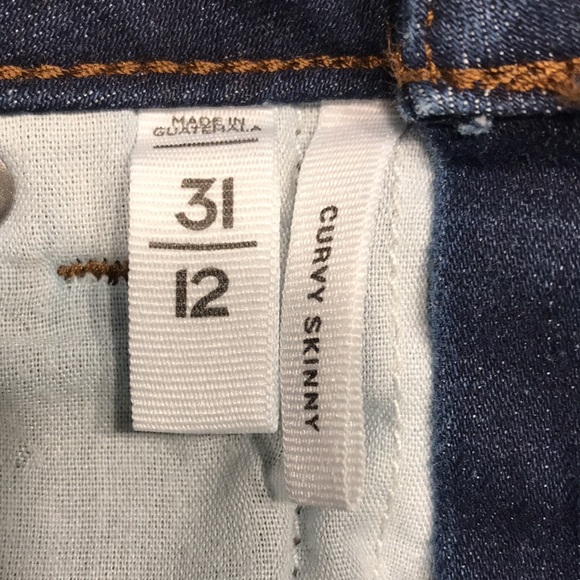 LOFT Curvy Skinny High Rise Jeans - Picture 6 of 10